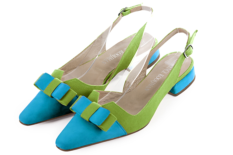 Turquoise blue and grass green women's open back shoes, with a knot. Tapered toe. Flat block heels. Front view - Florence KOOIJMAN
